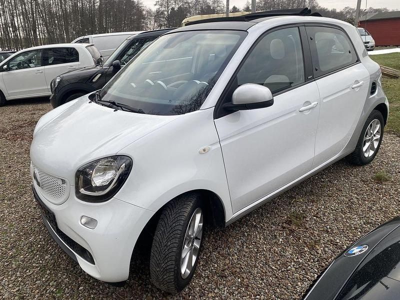 Gebraucht Smart ForFour Basis 71 PS (52 kW) 2015 Weiß Kleinwagen
