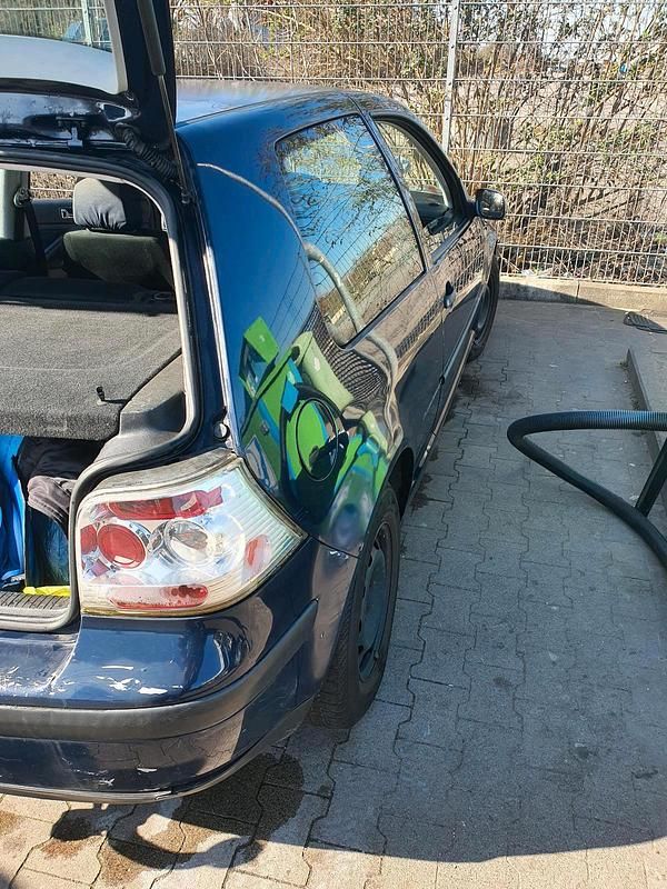 Gebraucht VW Golf IV 101 PS (74 kW) 2000 Blau Limousine