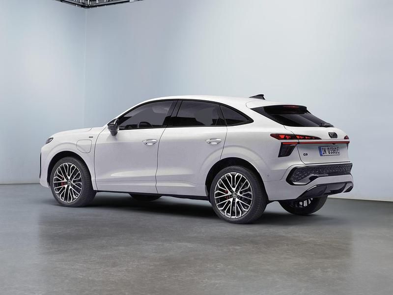 Neu Audi Q3 Sportback Basis 272 PS (200 kW) 2025 Waehlbar SUV