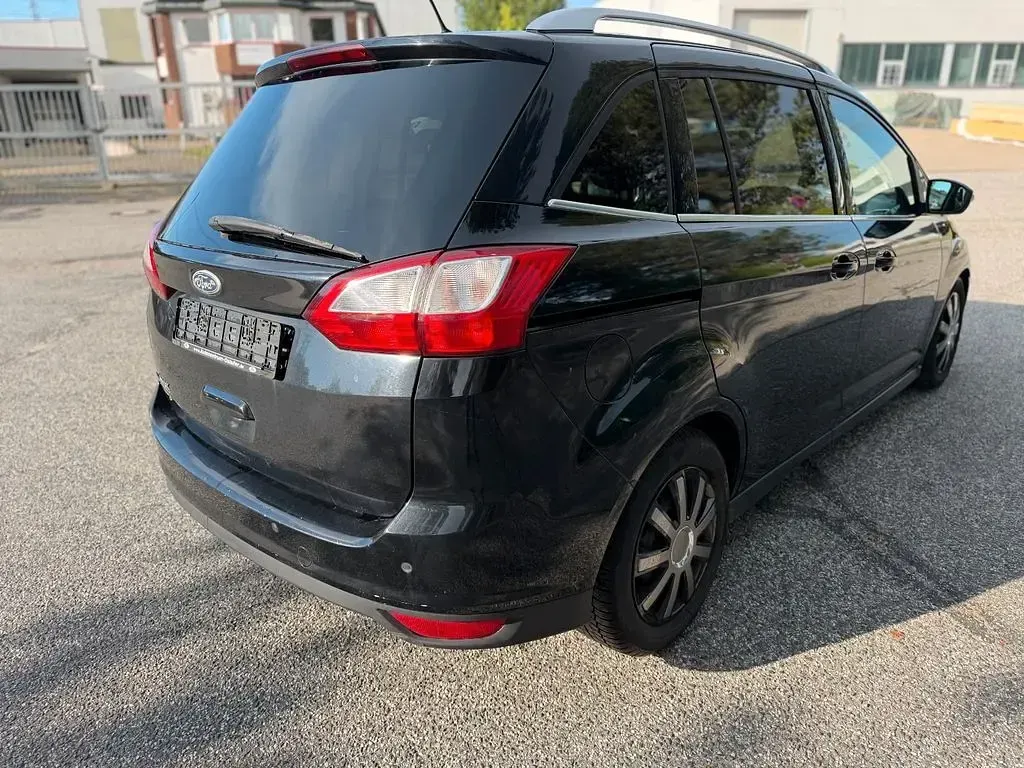 Gebraucht Ford Grand C-Max Titanium 150 PS (110 kW) 2011 Schwarz Van / Kleinbus