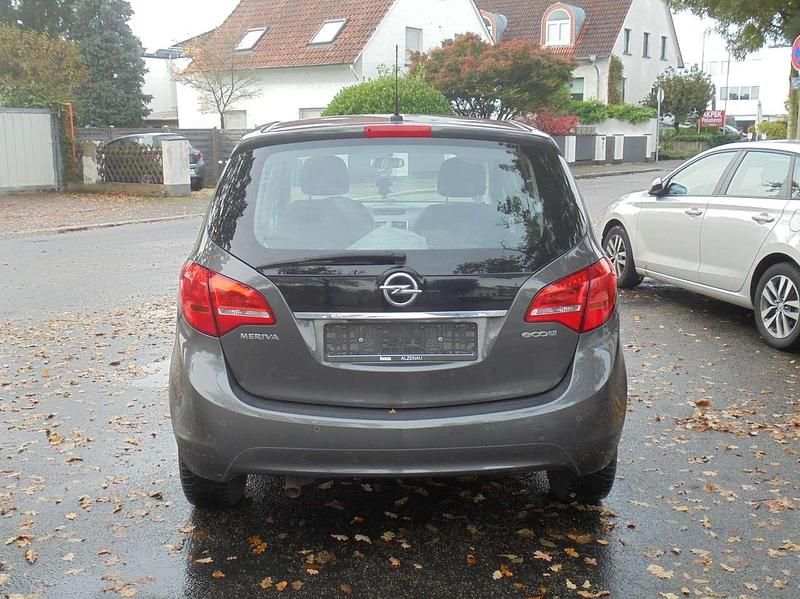 Gebraucht Opel Meriva Color Edition 120 PS (88 kW) 2012 Grau Van / Kleinbus