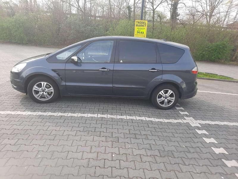 Gebraucht Ford Galaxy Titanium 175 PS (128 kW) 2008 Grau Van / Kleinbus