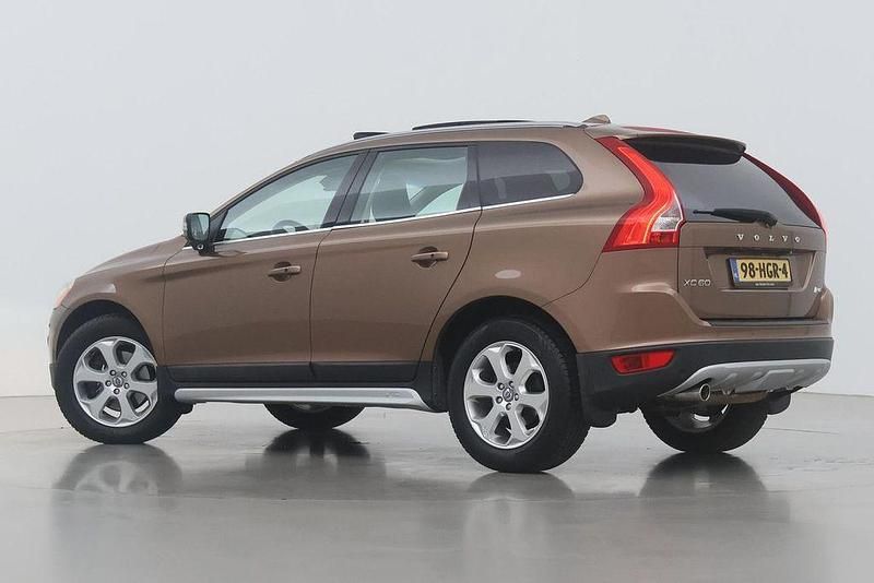 Gebraucht Volvo XC60 Summum 185 PS (136 kW) 2008 Braun SUV