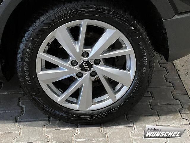 Gebraucht Audi Q2 Sport 150 PS (110 kW) 2022 Schwarz SUV
