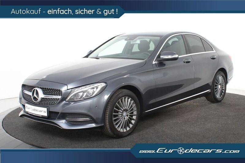 Grau Gebraucht 2014 Mercedes C180 Limousine | 9.850 € (Guter Preis) - Bild 1/4