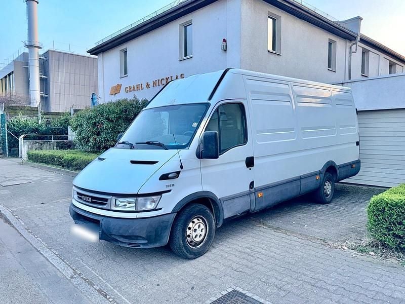 Gebraucht Iveco Daily 125 PS (91 kW) 2005 Weiß Van / Kleinbus