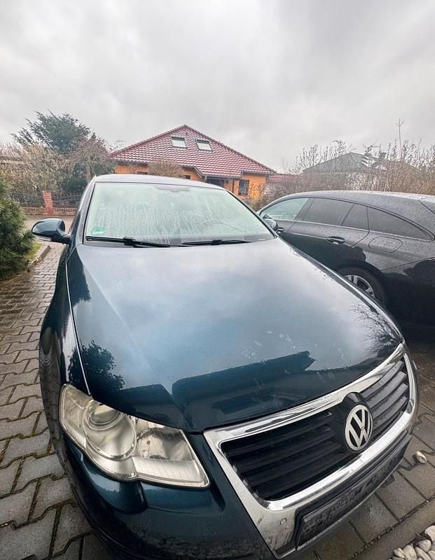 Gebraucht VW Passat 116 PS (85 kW) 2007 Limousine