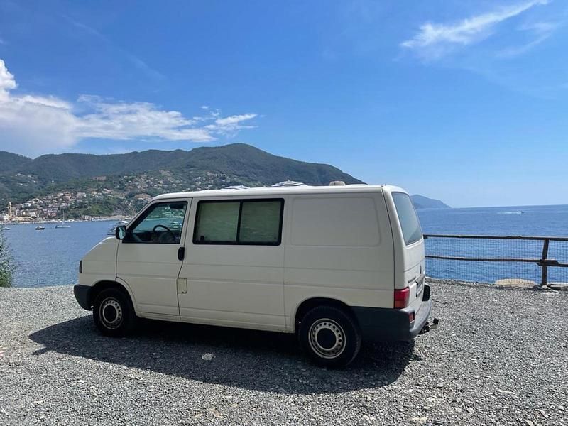 Weiß Gebraucht 2001 VW T4 Van | 7.000 € - Bild 1/4