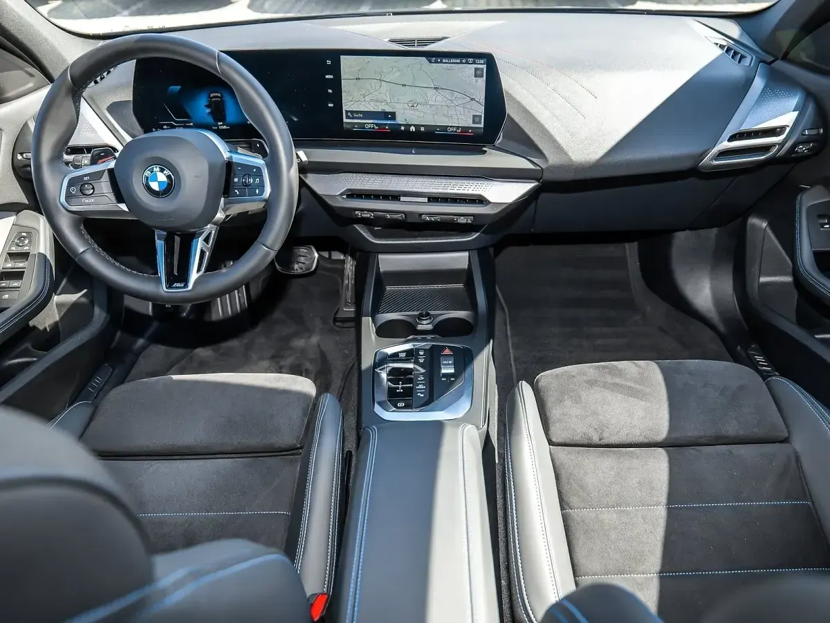 Gebraucht BMW 118 M Sport 150 PS (110 kW) 2025 Schwarz Kleinwagen