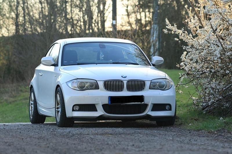 Gebraucht BMW 118 Efficient Dynamics 143 PS (105 kW) 2014 Weiß Kleinwagen