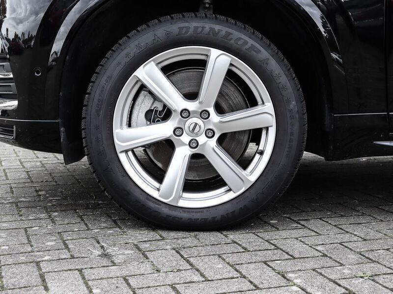 Gebraucht Volvo XC90 Ultimate 455 PS (334 kW) 2024 Onyx black / metallic SUV