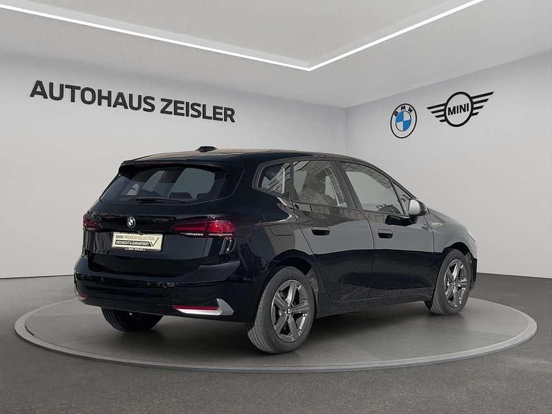 Gebraucht BMW 218 Active Tourer 136 PS (100 kW) 2023 Schwarz ii Van / Kleinbus
