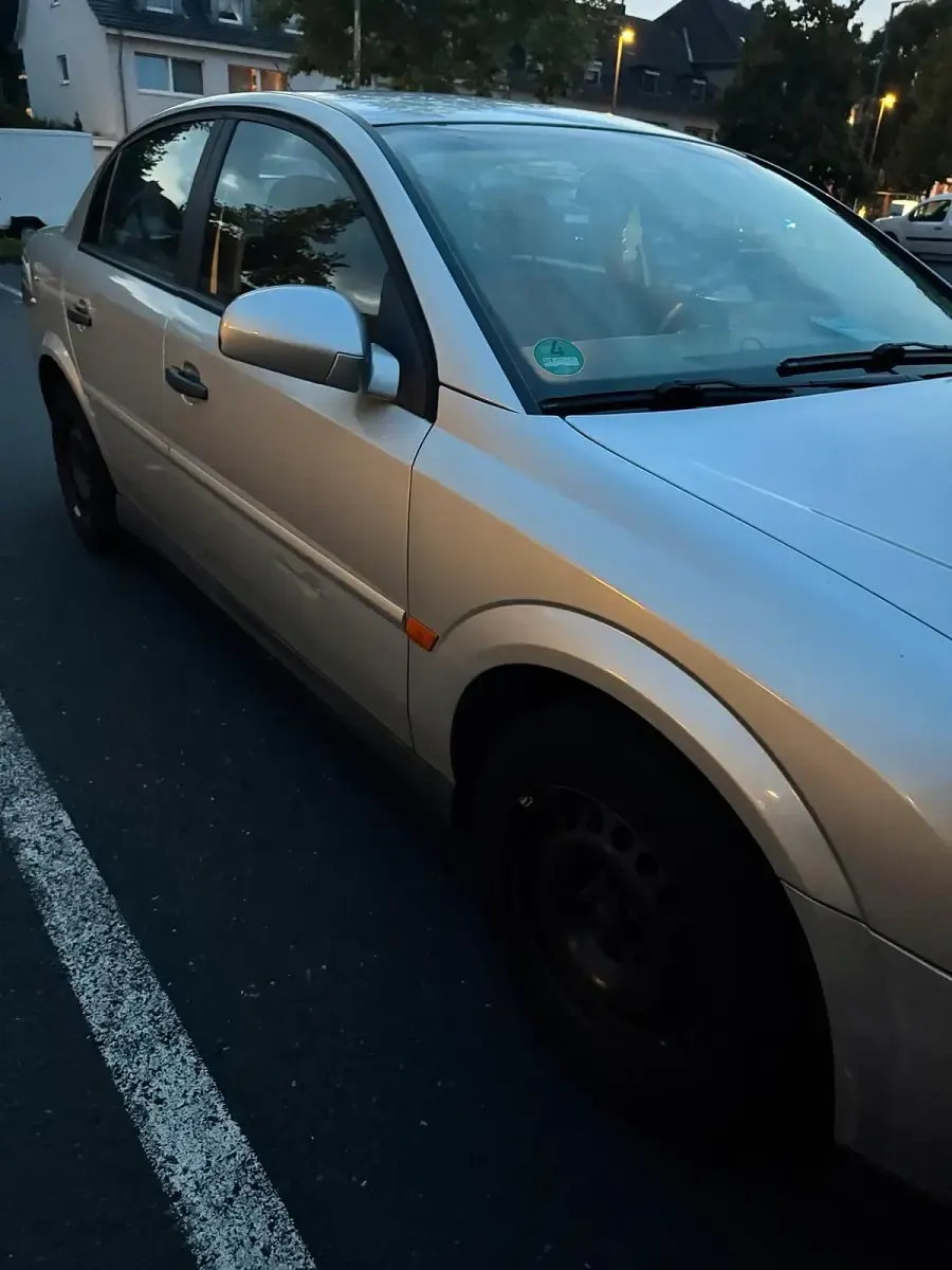 Gebraucht Opel Vectra 125 PS (91 kW) 2002 Silber Limousine