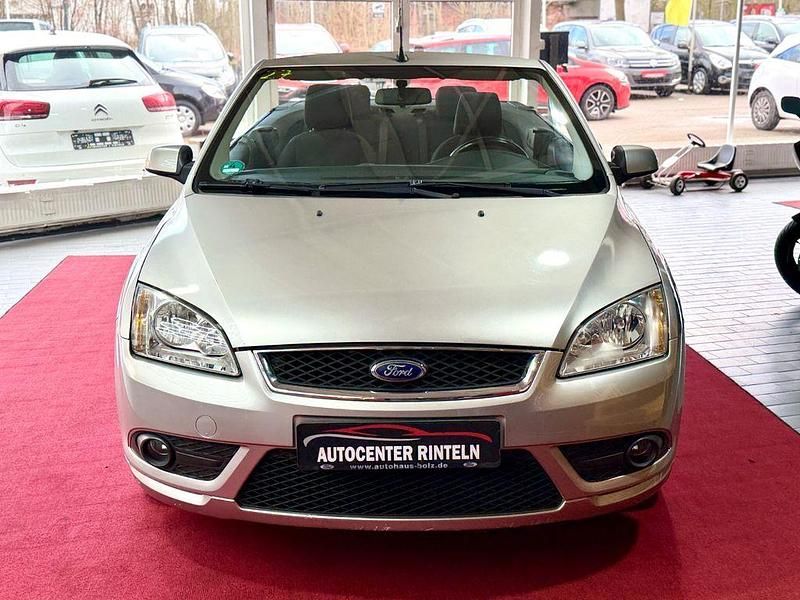 Gebraucht Ford Focus Cabriolet Trend 145 PS (106 kW) 2008 Silber Cabrio