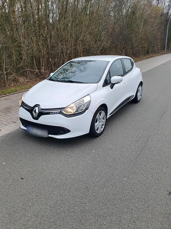 Gebraucht Renault Clio IV Dynamique 73 PS (53 kW) 2014 Weiß Kleinwagen