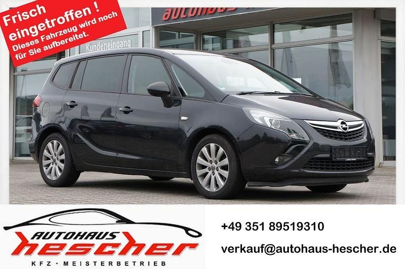 Schwarz Gebraucht 2015 Opel Zafira Tourer Edition Van / Kleinbus | 9.980 € (Fairer Preis) - Bild 1/4