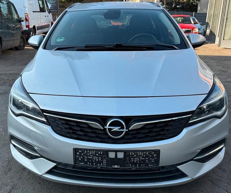 Silber Gebraucht 2020 Opel Astra Kombi | 5.990 € (Superpreis) - Bild 1/4