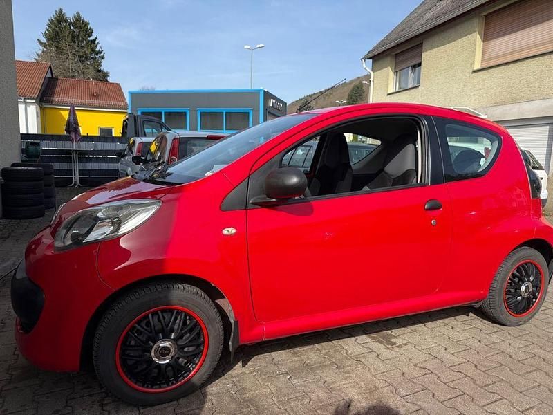 Gebraucht Citroën C1 Advance 68 PS (50 kW) 2008 Rot Kleinwagen