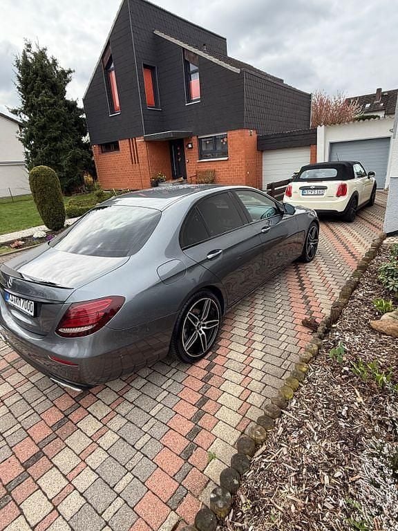Second-hand Mercedes E200 184 CP (135 kW) 2018 Gri Berlinǎ