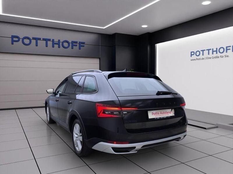 Gebraucht Skoda Superb 200 PS (147 kW) 2023 Schwarz Kombi