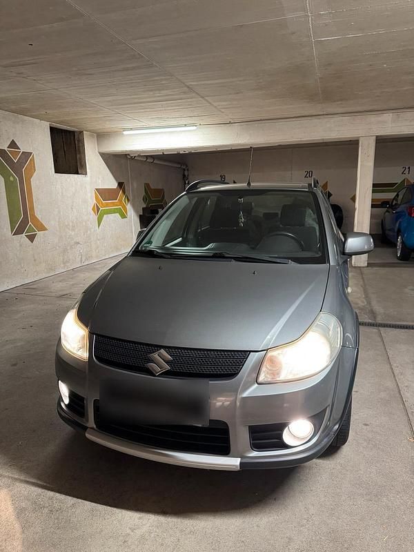 Gebraucht Suzuki SX4 107 PS (78 kW) 2008 Grau SUV