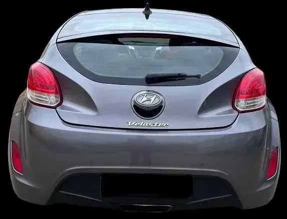 Gebraucht Hyundai Veloster Style 140 PS (102 kW) 2012 Grau Kleinwagen