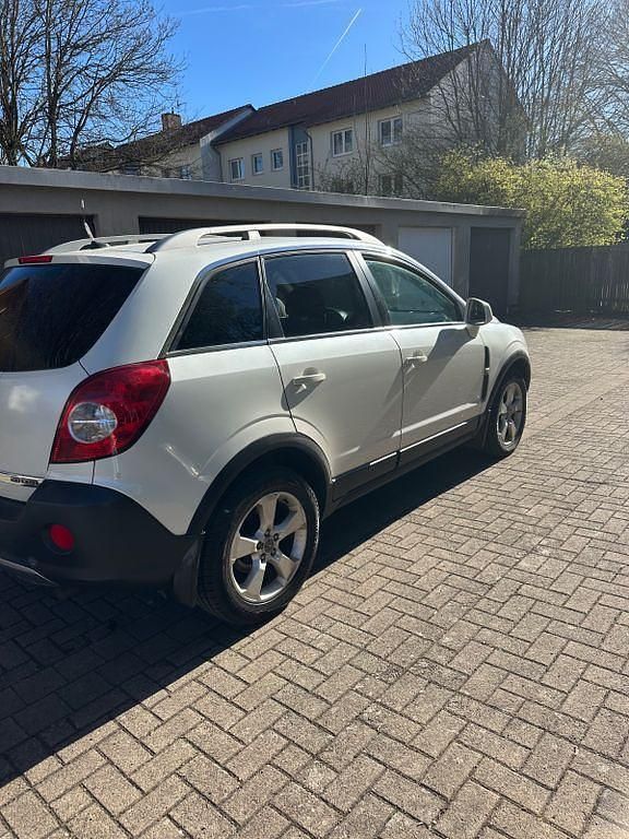 Second-hand Opel Antara 150 CP (110 kW) 2009 Alb SUV