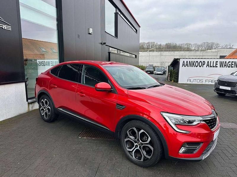 Gebraucht Renault Arkana 140 PS (102 kW) 2022 Rot SUV