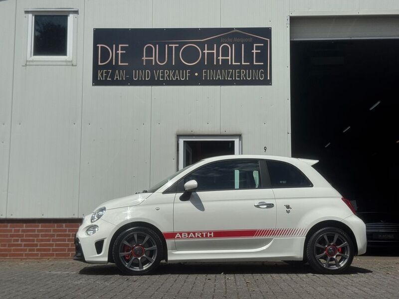 Weiß Gebraucht 2018 Abarth 595 Kleinwagen | 14.841 € (Etwas zu teuer) - Bild 1/4