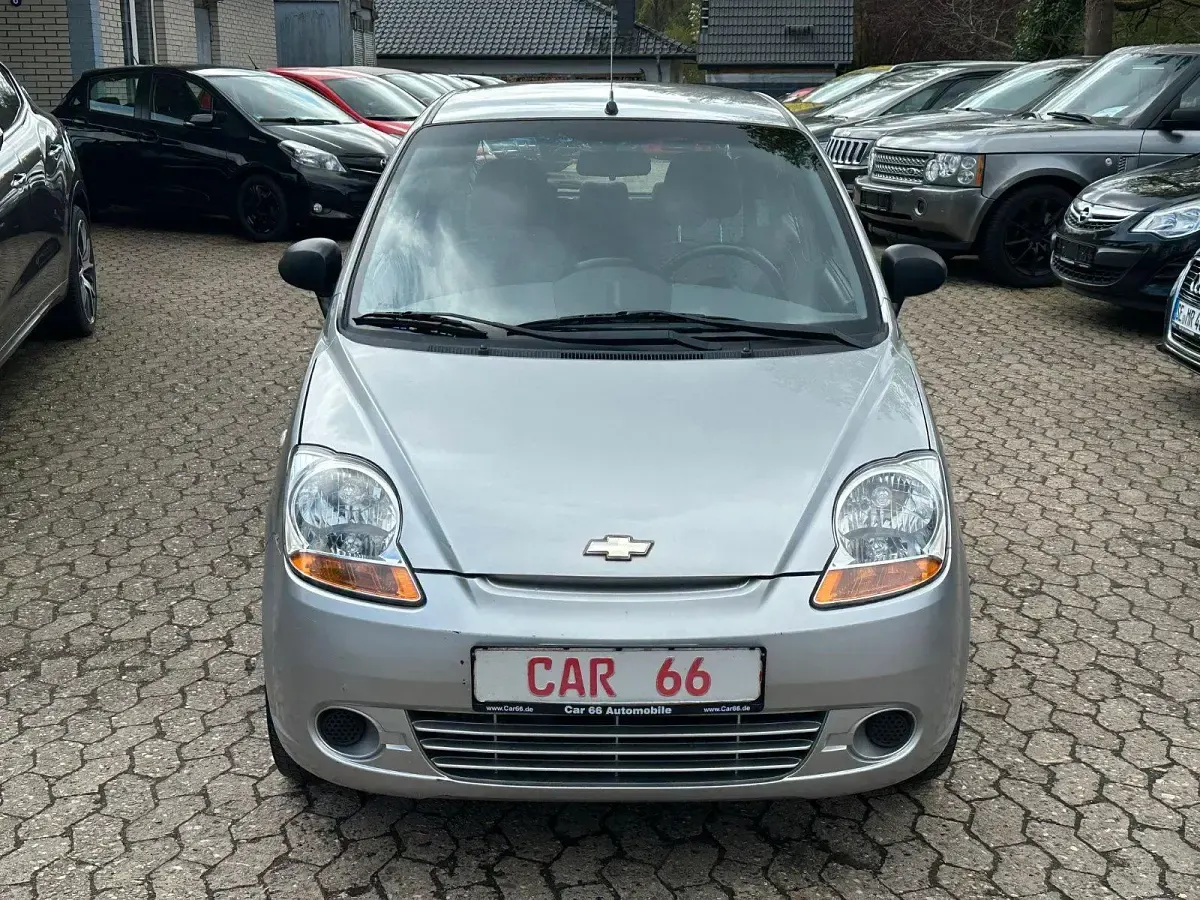 Gebraucht Chevrolet Matiz 52 PS (38 kW) 2009 Silber Kleinwagen