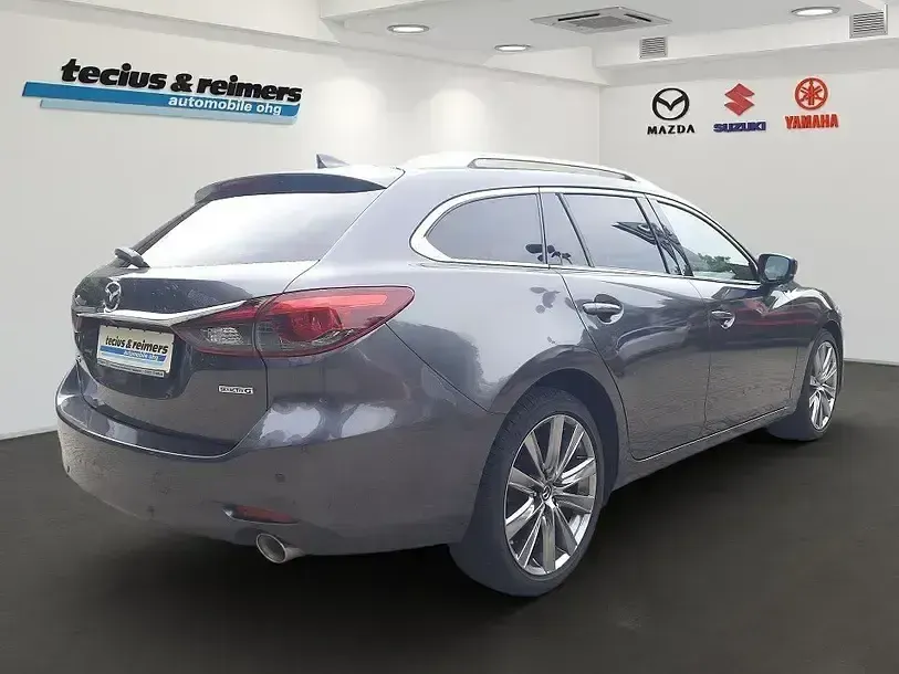 Gebraucht Mazda 6 Edition 194 PS (142 kW) 2021 Matrixgrau metallic Kombi