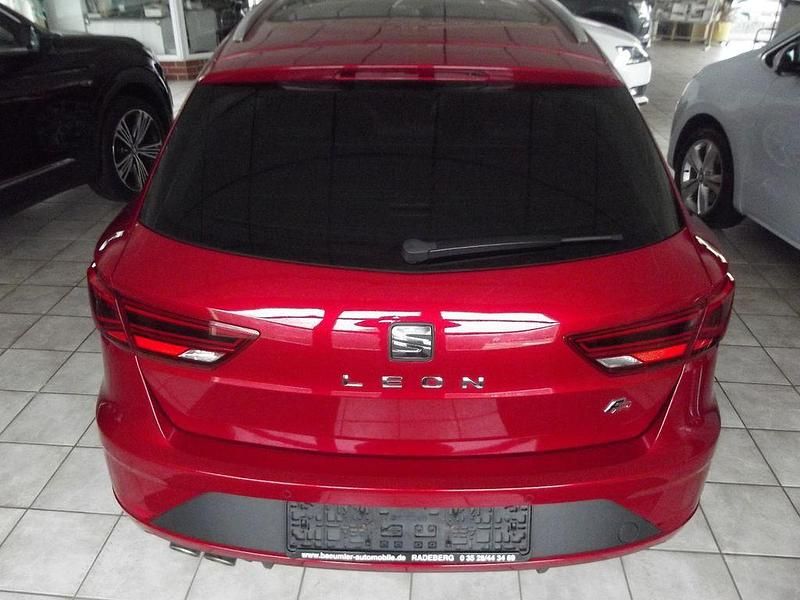 Gebraucht Seat Leon ST 190 PS (139 kW) 2019 Rot Kombi