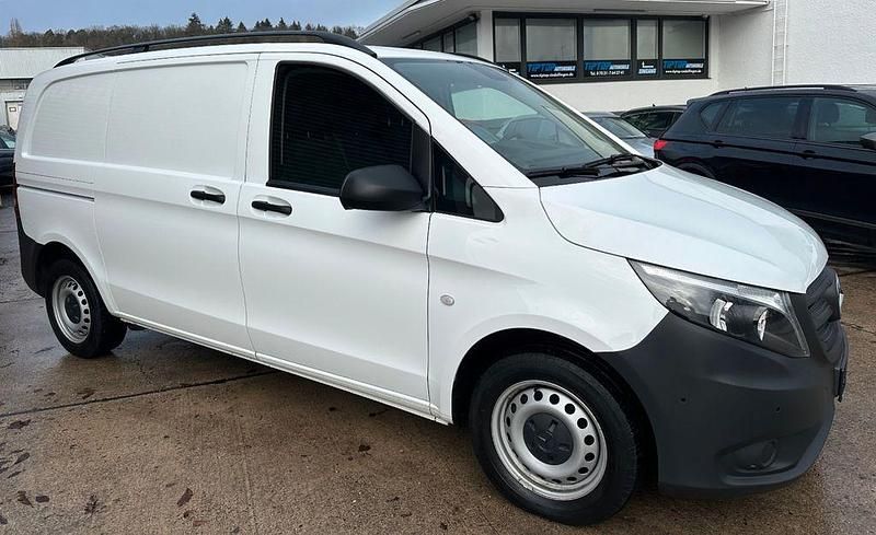 Gebraucht Mercedes Vito 136 PS (100 kW) 2023 Weiß Van