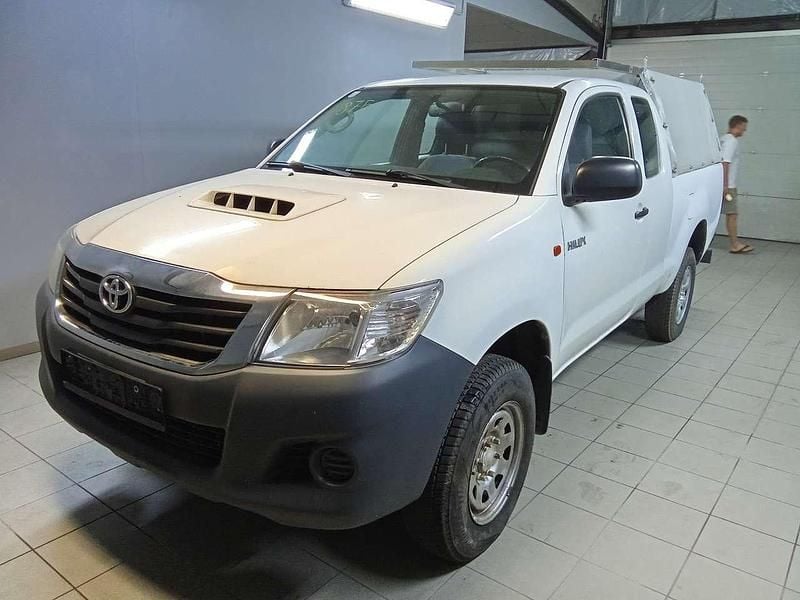Super white 2 Gebraucht 2012 Toyota HiLux Abholung | 14.900 € (Fairer Preis) - Bild 1/4