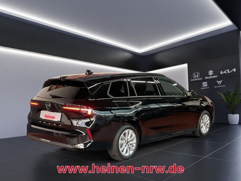 Gebraucht Opel Astra Enjoy 110 PS (80 kW) 2024 Schwarz Kombi