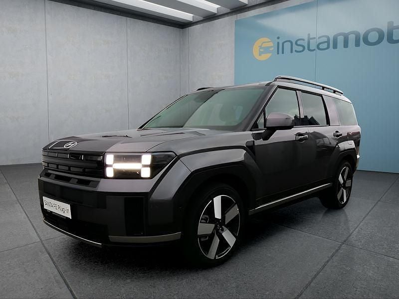 Grau Gebraucht 2025 Hyundai Santa Fe SUV | 49.949 € (Guter Preis) - Bild 1/4