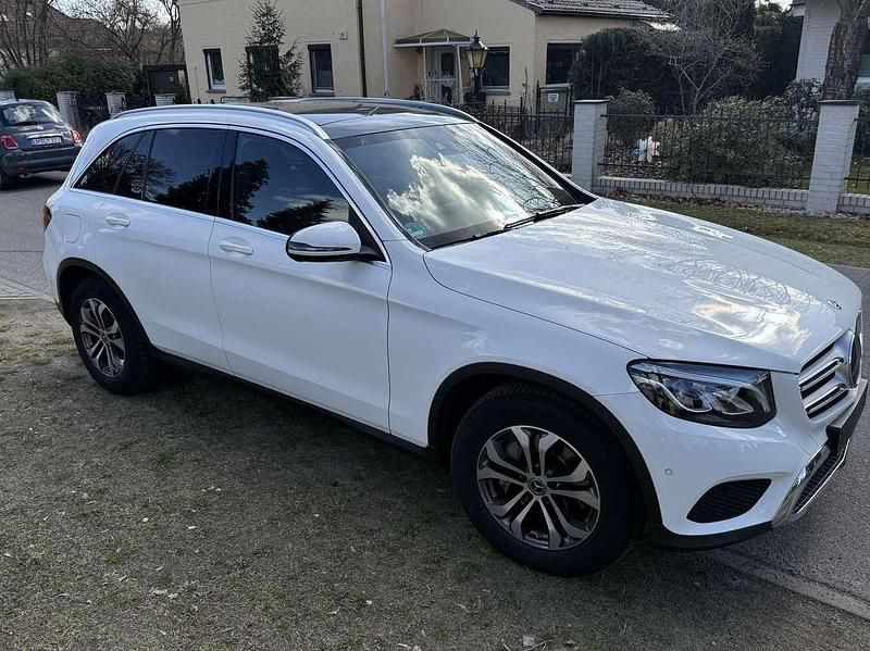 Gebraucht Mercedes GLC220 170 PS (125 kW) 2019 Weiß SUV