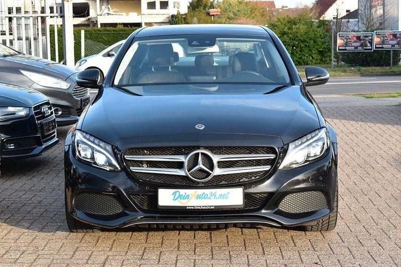 Gebraucht Mercedes C200 136 PS (100 kW) 2018 Schwarz Limousine