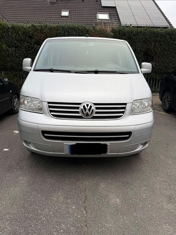 Gebraucht VW Multivan 105 PS (77 kW) 2005 Silber Van