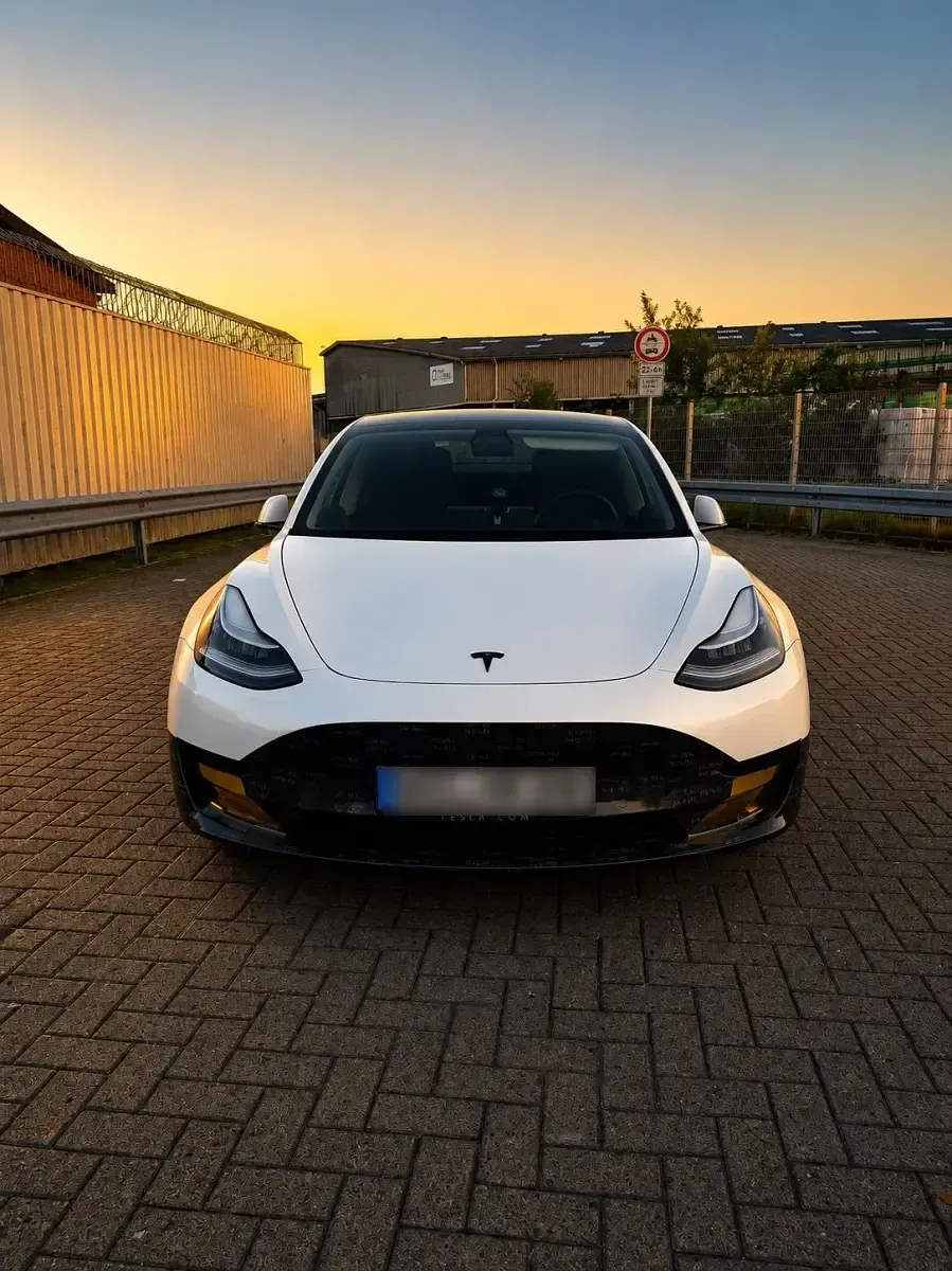 Gebraucht Tesla Model 3 257 kW (350 PS) 2020 Weiß Limousine