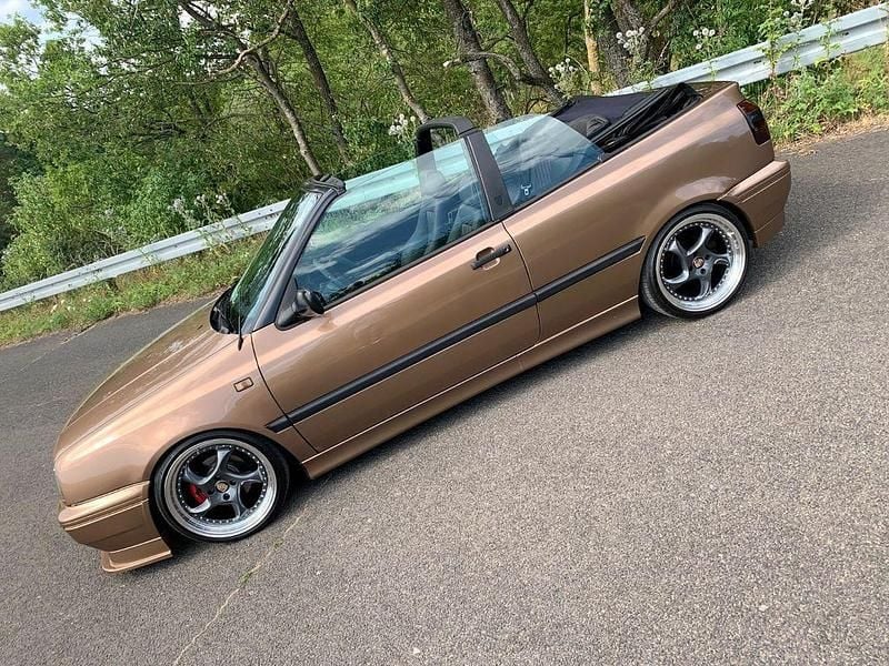Gebraucht VW Golf Cabriolet 116 PS (85 kW) 1993 Gold Cabrio
