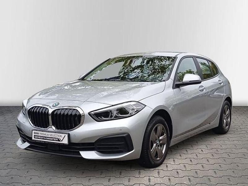 Gebraucht BMW 118 Advantage 150 PS (110 kW) 2021 Silber Kleinwagen