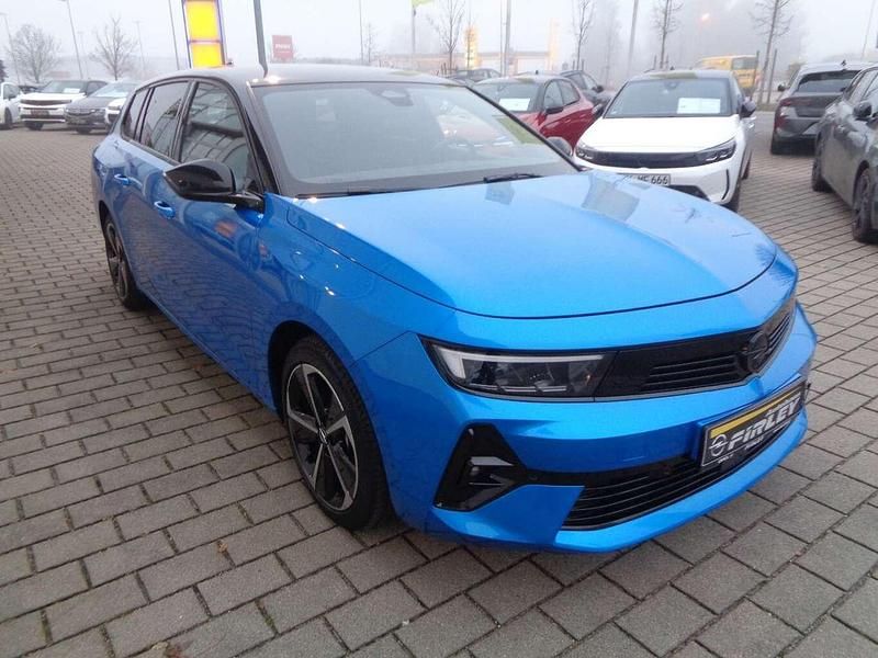 Gebraucht Opel Astra 131 PS (96 kW) 2024 Blau Kombi
