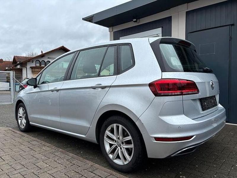 Gebraucht VW Golf VII 116 PS (85 kW) 2019 Andere Limousine