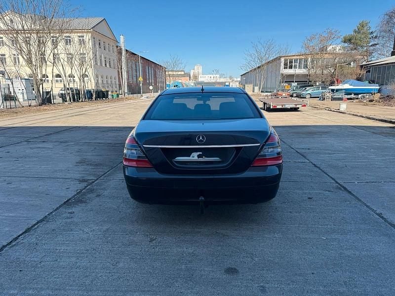 Gebraucht Mercedes S420 320 PS (235 kW) 2008 Blau Limousine