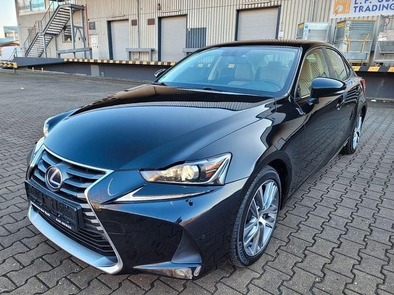 Gebraucht Lexus IS300h Executive Line 181 PS (133 kW) 2019 Schwarz Limousine
