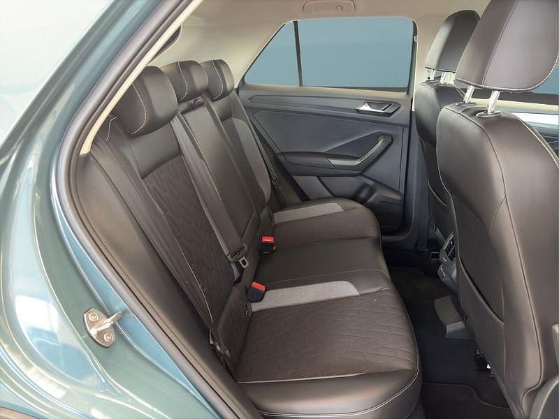 Gebraucht VW T-Roc 116 PS (85 kW) 2025 Blau SUV