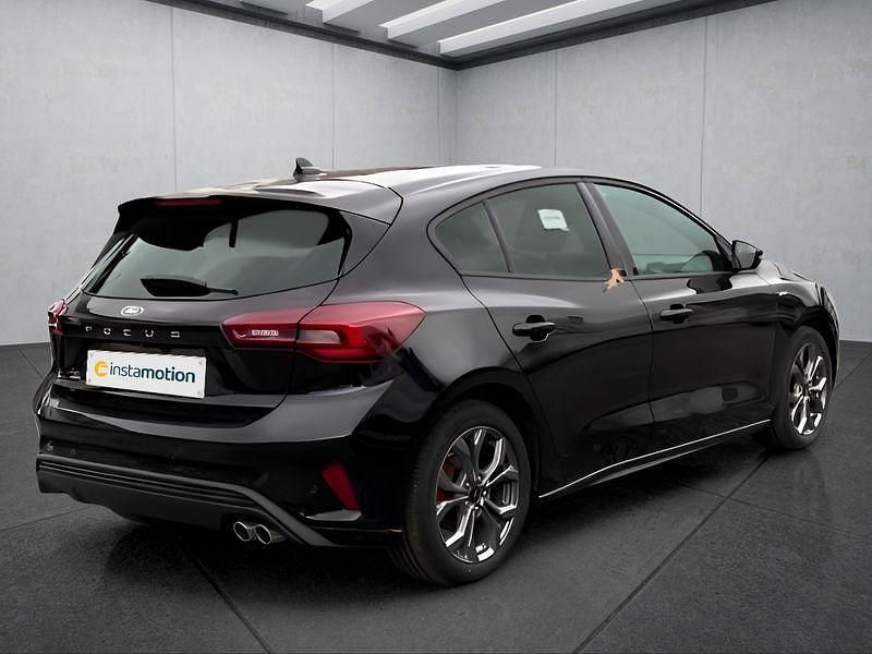 Gebraucht Ford Focus ST-Line 125 PS (91 kW) 2025 Schwarz Limousine
