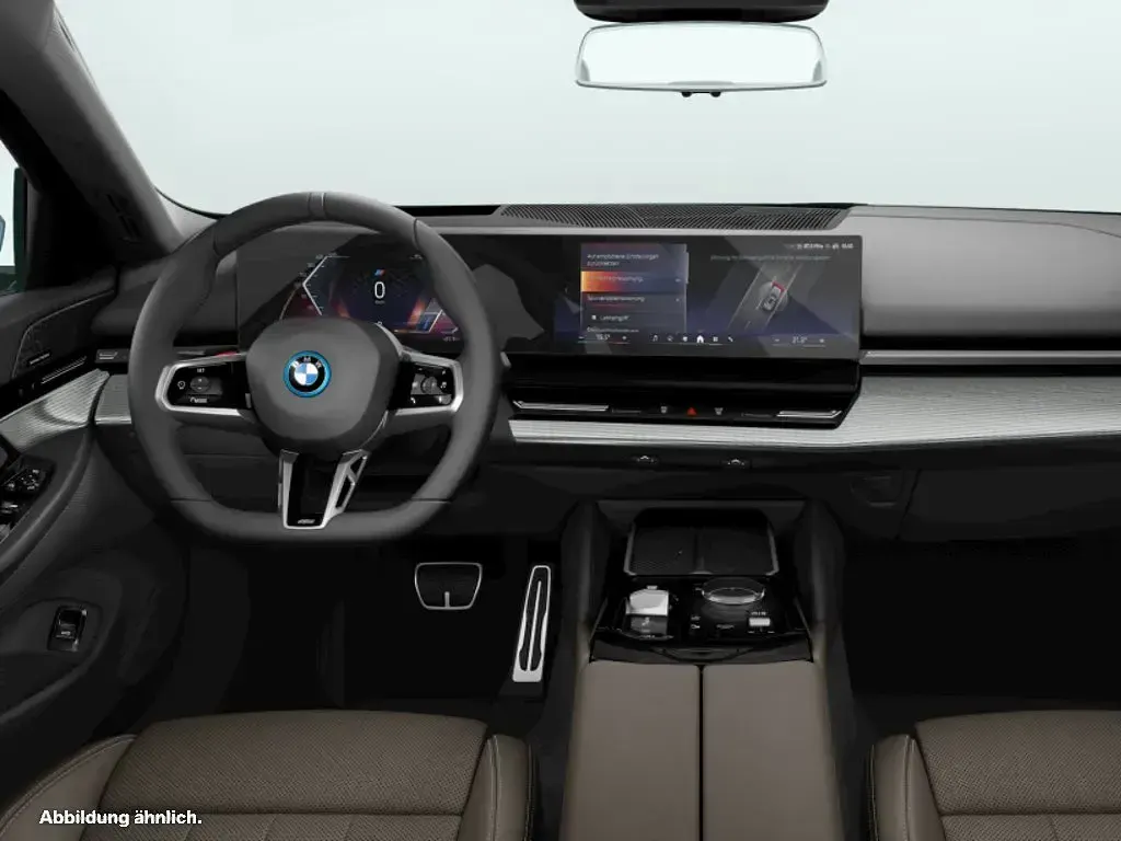 Gebraucht BMW i5 250 kW (340 PS) 2025 Grün Kombi