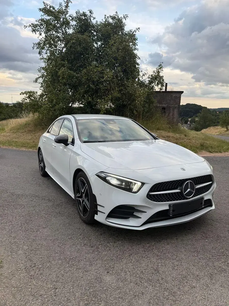 Gebraucht Mercedes A220 AMG line 190 PS (139 kW) 2020 Schwarz Limousine